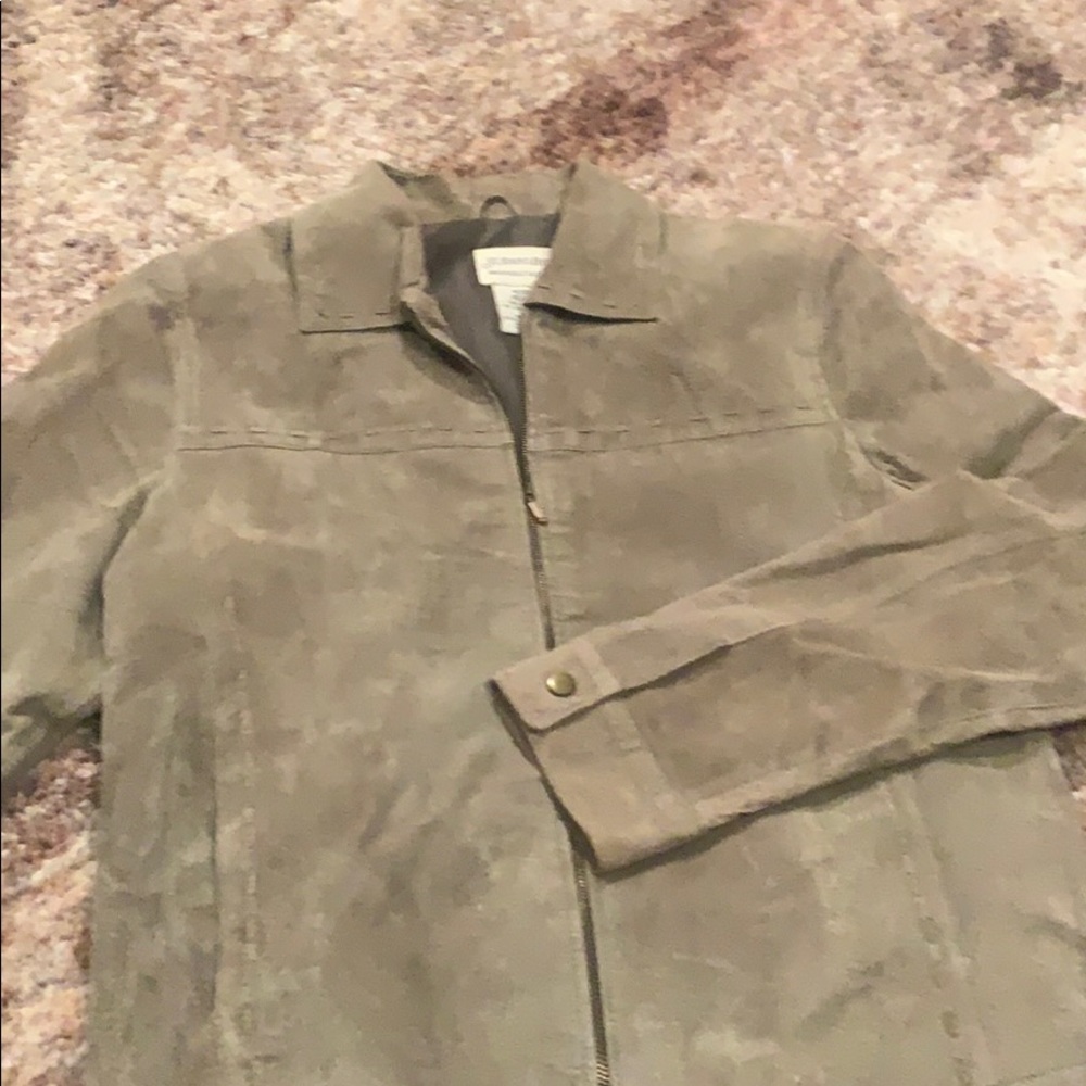 Jacket - Picture 1 of 4